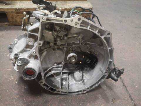 Foto 3ª: Caja Cambios Citroen C3 8HX (2004)