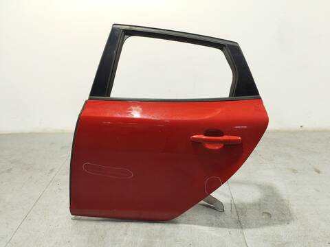 Foto 2ª: Puerta Trasera Izquierda Volvo V40 R-DESIGN 114CV 84KW [D4162T] (2015)