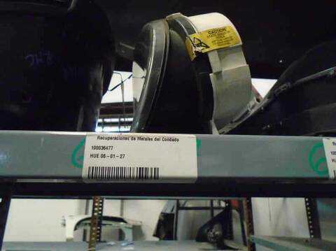 Foto 2ª: Cuadro de Instrumentos Mitsubishi Carisma 1.9 TD BERLINA 90CV 66KW [F8QT] (2000)