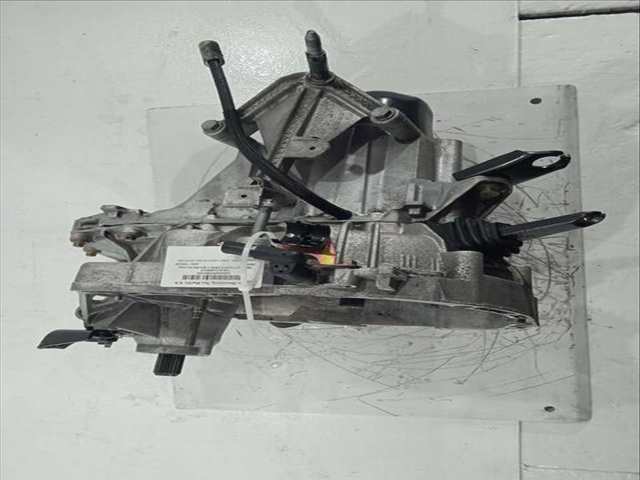 Foto 2ª: Caja Cambios Renault Clio SOCIETE GENERIQUE 65CV 48KW [K9K] (2004)