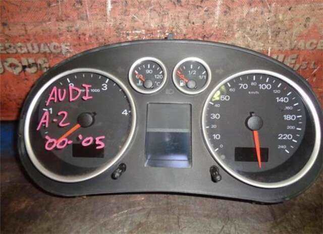 Cuadro de Instrumentos Audi A2 1.4 [1.4 LTR. - 55 KW 16V]