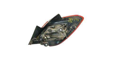 Foto 2ª: Piloto Trasero Izquierdo Opel Corsa 1 16V CDTI 95CV (2014)