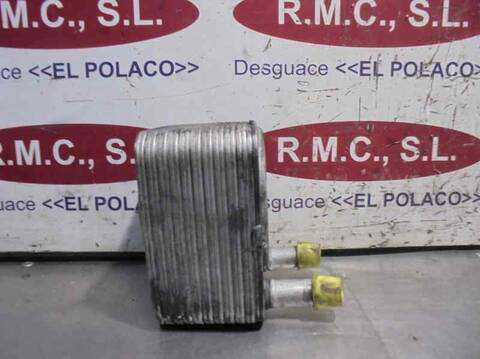 Foto 3ª: Radiador Aceite Volkswagen Passat ADVANCE BERLINA 140CV 103KW [BKP] (2005)