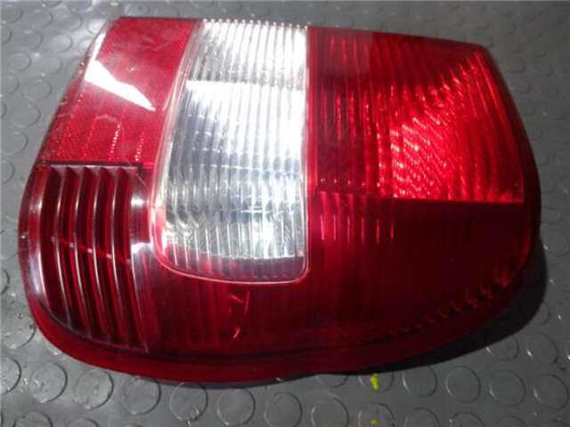 Foto 2ª: Piloto Trasero Derecho Mitsubishi Montero 2.0 GDI (H67W. H77W) [4G94 (GDI)]