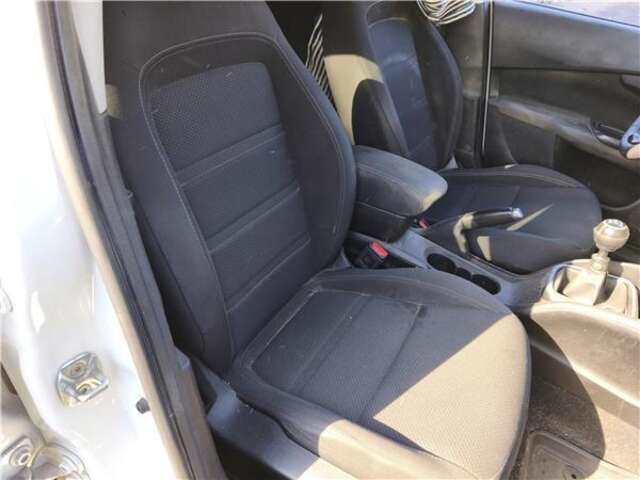 Asiento Delantero Derecho Fiat Tipo 1.4 TURBO 88KW (357) COMBI