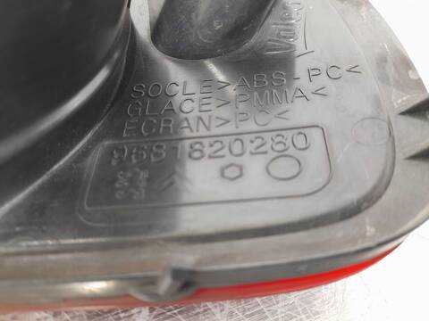 Foto 4ª: Faro Antiniebla Trasero Izquierdo Citroen C3 1.6 HDI FAP PICASSO 92CV 68KW [9HP] (2012)