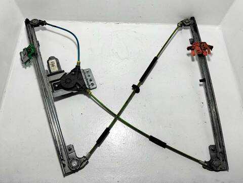 Foto 2ª: Elevalunas Eléctrico Delantero Derecho Fiat Scudo 1.6 JTDM CAT 90CV [9HU] (2006)