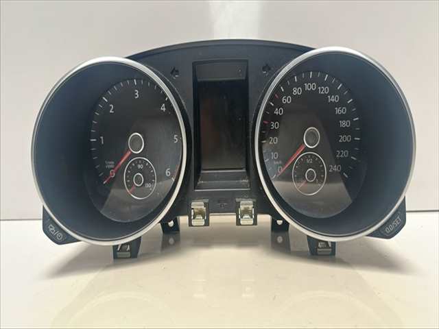 Foto 1ª: Cuadro de Instrumentos Volkswagen Golf 1.6 TDI VI [DCAY] (2012)