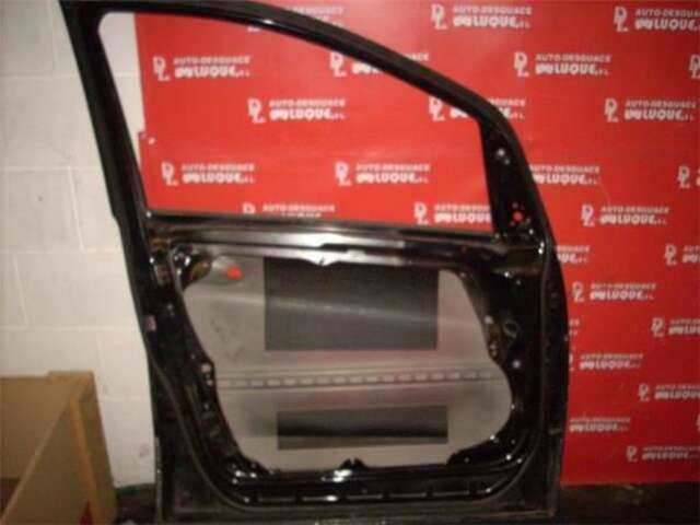 Foto 3ª: Puerta Delantera Izquierda Mercedes Clase A 140 1.5 A 150 (169.031) [1.5 LTR. - 70 KW CAT] [M 266.920]