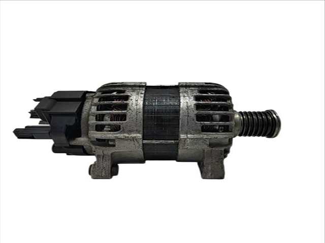 Foto 3ª: Alternador Renault Kadjar 1.3 TCE ENERGY 140CV (2015)