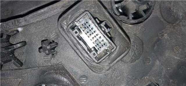Foto 3ª: Retrovisor Derecho Renault Laguna 2.0 AUTHENTIQUE [2.0 LTR. - 96 KW DCI DIESEL CAT] [M9RG742]