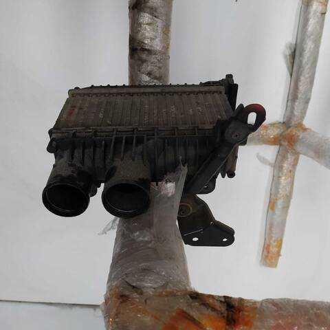 Foto 2ª: Intercooler Toyota Verso 2.2 D-4D AUR10_ AUR10R) (2004)