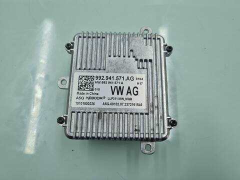 Foto 1ª: Centralita Faros Xenon Seat Ateca 110CV [DLAA] (2023)