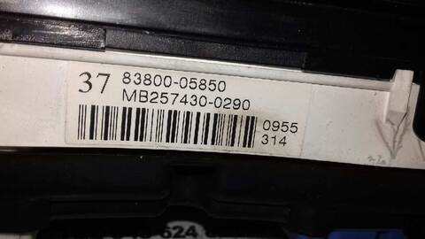 Foto 3ª: Cuadro de Instrumentos Toyota Avensis 2.2 D-4D CAT BERLINA 150CV 110KW [2AD] (2005)