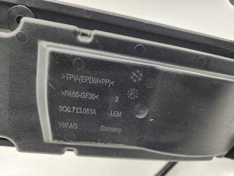 Foto 3ª: Palanca de Cambio Volkswagen Tiguan R LINE 150CV [DTSB] (2023)