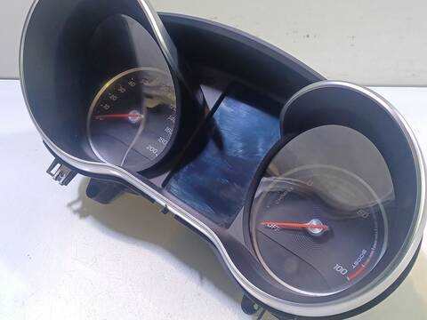 Foto 2ª: Cuadro de Instrumentos Mercedes EQV ELECTRICO W447) EQV 250 447.813 447.815) 204CV 150KW