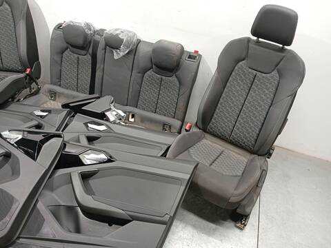 Foto 3ª: Asientos Traseros Audi A1 30 TFSI 116CV 85KW [DUSA] (2024)