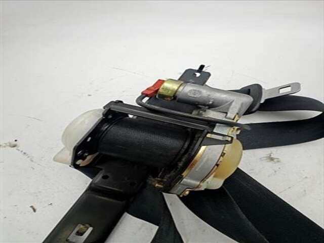 Foto 3ª: Cinturón Delantero Derecho Nissan Almera 1.6 SLX [1.6 LTR. - 73 KW 16V CAT] [GA16]