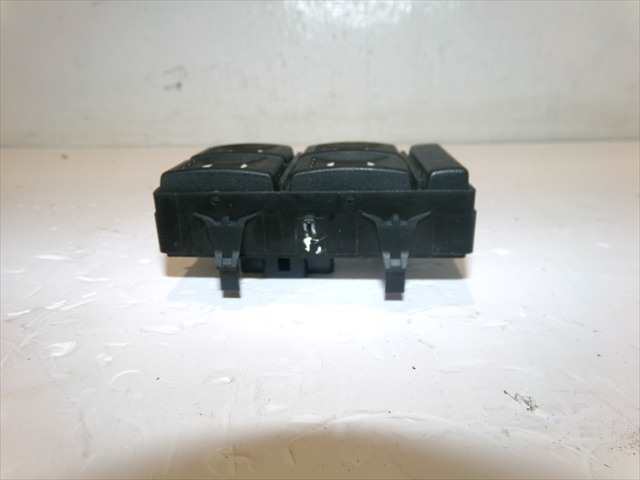 Foto 2ª: Botonera Elevalunas Ford Mondeo 2.0 G 2000-2007 [CJBA] (2003)
