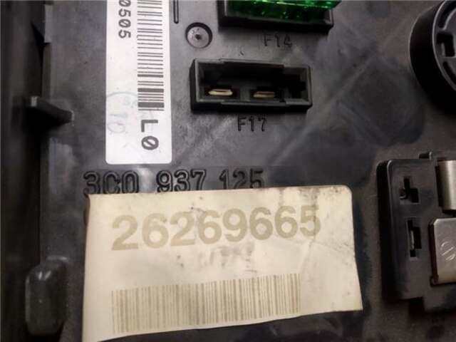 Foto 3ª: Caja Reles Fusibles Volkswagen Passat 2.0 TDI 16V [BKP]