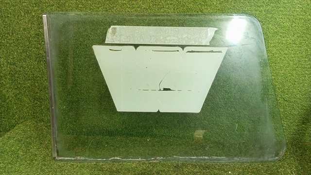 Foto 2ª: Luna Delantera Derecha Nissan Patrol 3.3 D SD33 5P (1989)