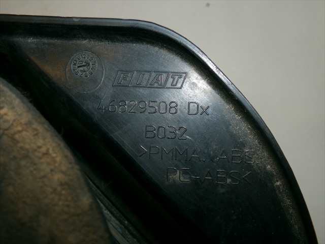 Foto 4ª: Piloto Trasero Derecho Lancia Musa 1.4 G 2004-2012 [843A1000] (2008)