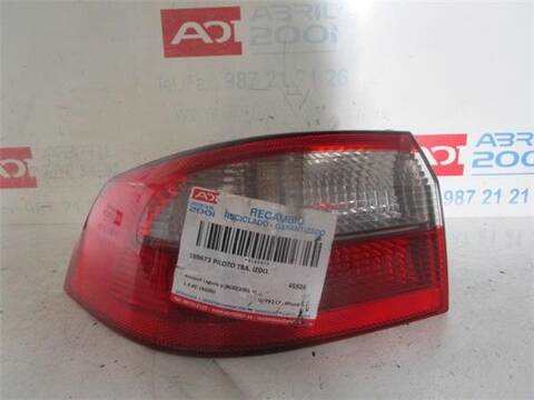 Piloto Trasero Izquierdo Renault Laguna 1.9 DCI BG0G) 120CV 88KW