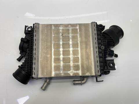 Foto 2ª: Intercooler Audi A4 286 CV 210KW [DMGA DMG]