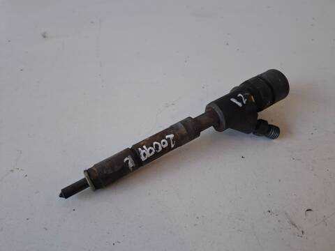 Foto 3ª: Inyectores Toyota Auris 1NDTV (2007)