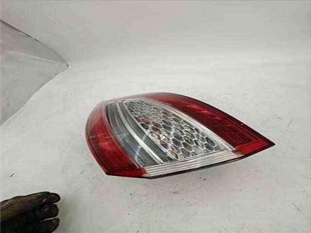 Foto 3ª: Piloto Trasero Derecho Ford Mondeo 2.0 TREND (09.2010- ) [2.0 LTR. - 103 KW TDCI CAT] [UFBA]