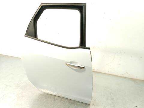 Foto 3ª: Puerta Trasera Derecha Opel Meriva 1.7 CDTI 75) 131CV 96KW [A17DTS] (2010)