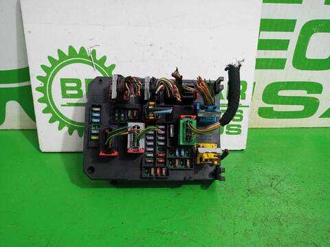 Caja Reles Fusibles Peugeot 508 ACTIVE 140CV