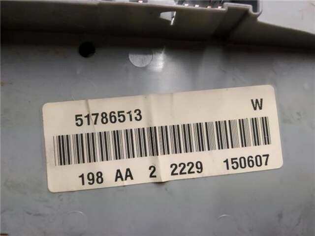 Foto 3ª: Caja Reles Fusibles Fiat Bravo 1.9 8V JTD (120 CV) [310A1027]