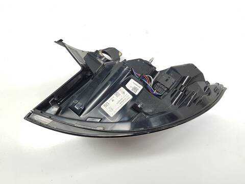 Foto 3ª: Piloto Trasero Izquierdo Renault Austral TECHNO ESPRIT ALPINE