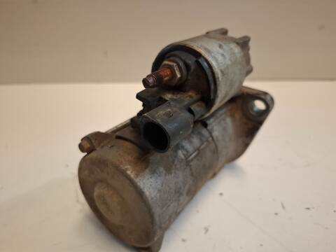 Foto 2ª: Motor de Arranque Volkswagen Caddy FURG. 1.9 TDI BSU) 75CV (2010)