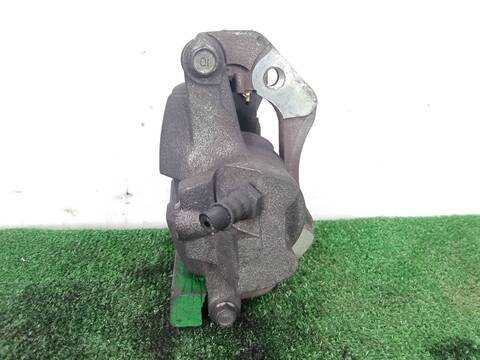 Foto 2ª: Pinza Freno Delantera Derecho Mitsubishi Canter 3.0 D 180CV 129KW 7C18 [4P10-BAT6,4P10-T6] (2020)