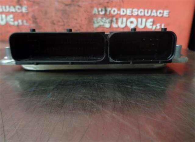Foto 3ª: Centralita Motor ECU Audi A4 3.0 V6 30V CAT (220CV) [ASN]