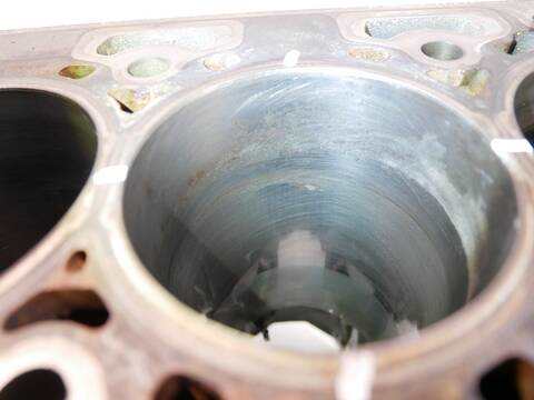 Bloque Motor Ford Transit 130 CV 96KW