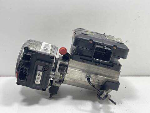 Bomba de Suspension Citroen C5 RHR BERLINA