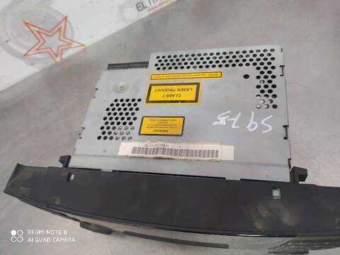 Foto 2ª: Sistema Audio Radio CD Mercedes Clase E 180 E 220 CDI 211.006) BERLINA 150CV 110KW [646961] (2003)