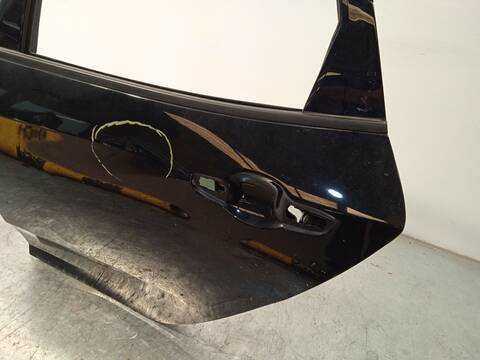 Foto 2ª: Puerta Trasera Izquierda Honda Civic 1.0 VTEC FK6) HATCHBACK 129CV 95KW [P10A2] (2018)