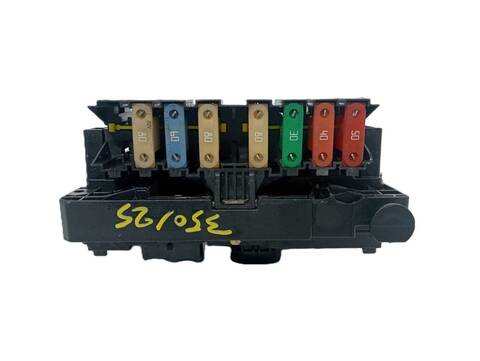 Foto 3ª: Caja Reles Fusibles Peugeot 407 2.0 16V HDI FAP 136CV (2004)