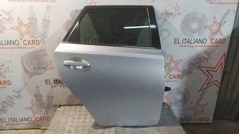 Foto 2ª: Puerta Trasera Derecha Toyota Auris 136CV 100KW (2013)