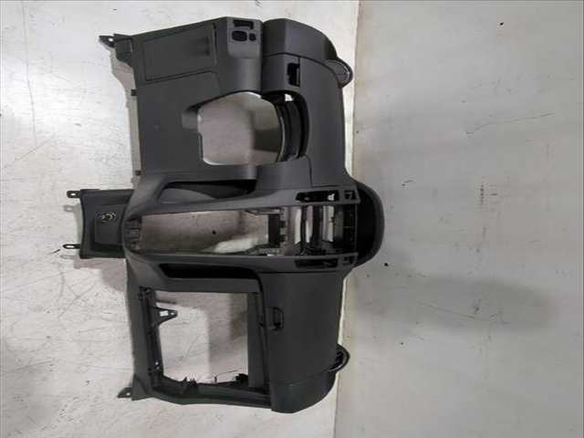 Foto 2ª: Salpicadero Toyota Yaris 1.33 VVT-I NSP90_) 100CV [1NR-FE] (2005)