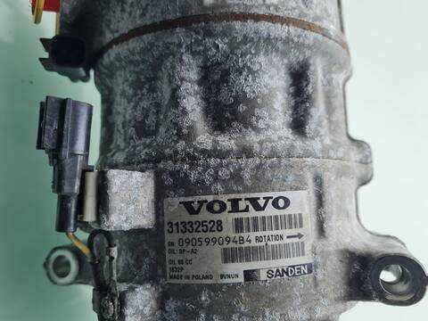 Foto 3ª: Compresor Aire Acondicionado Volvo XC 60 MOMENTUM 2WD 181CV 133KW [D4204T5] (2014)