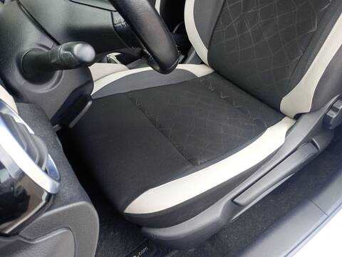 Foto 3ª: Asientos Traseros Nissan Micra ACENTA 90CV 66KW [H4B] (2018)