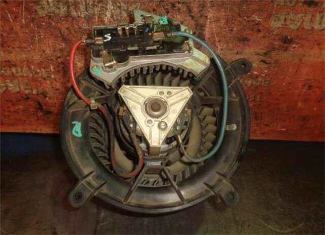 Foto 2ª: Ventilador de Calefacción Mercedes Clase E 180 E 270 CDI (210.016) [OM 612.961]