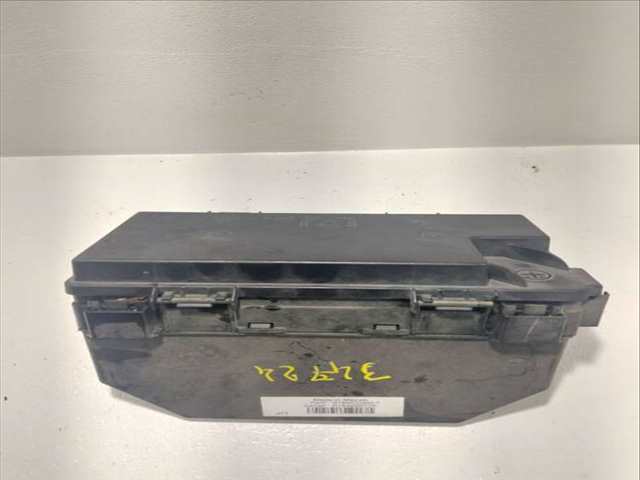 Foto 3ª: Caja Reles Fusibles Dodge Journey SE 2 16V CRD CAT 140CV (2008)