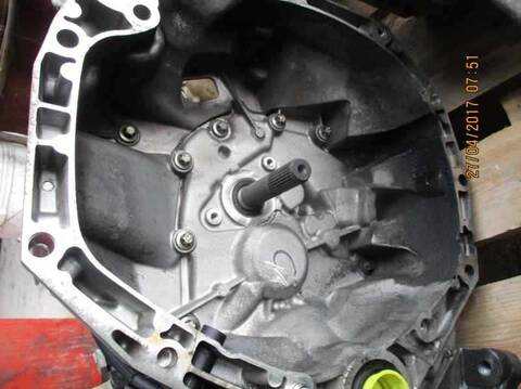 Caja Cambios Renault Clio AUTHENTIQUE CONFORT 100CV 74KW