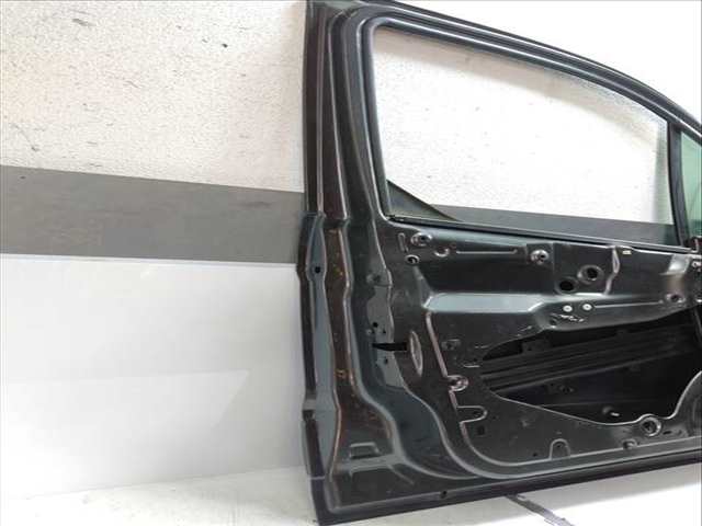 Puerta Delantera Izquierda Ford Tourneo 120 CV 88KW